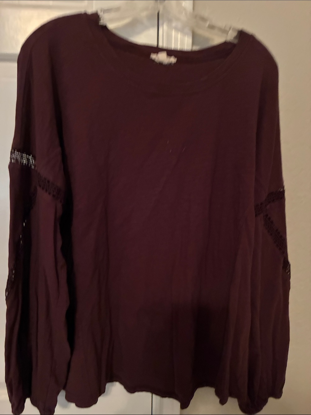 Women's Long Sleeve Crochet-Trim Pullover - Plum